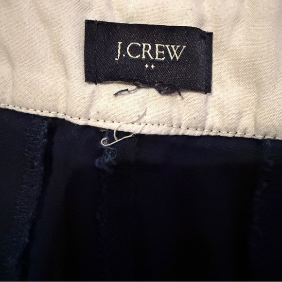 J. Crew Factory Chino Navy Blue Mid Rise Shorts Sz 16 - Picture 3 of 7